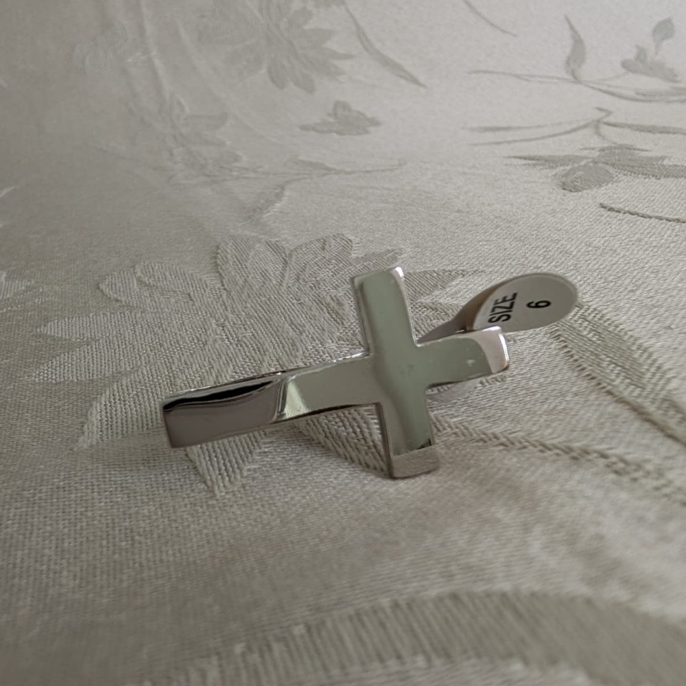 Two Finger Double Finger Cross Ring Silver Size 6 Size 7